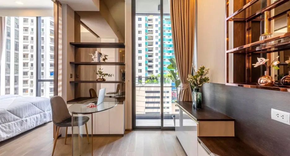 For rent 1 bed condo in Khlong Toei, Bangkok
