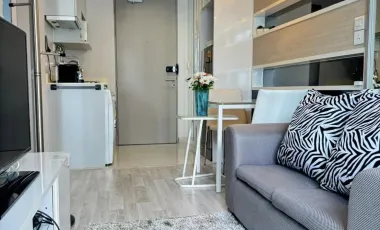 Wohnung zur Miete mit 1 Zimmer in Phra Khanong, Bangkok