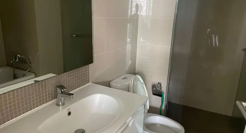 For rent 2 ベッドルーム condo in Watthana, Bangkok
