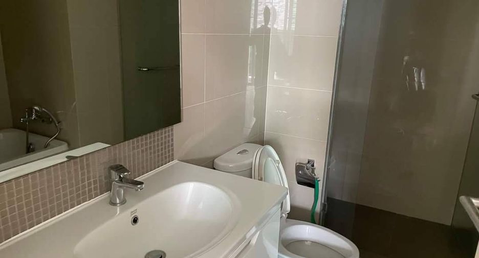 Condo en alquiler de 2 habitaciones en Watthana, Bangkok