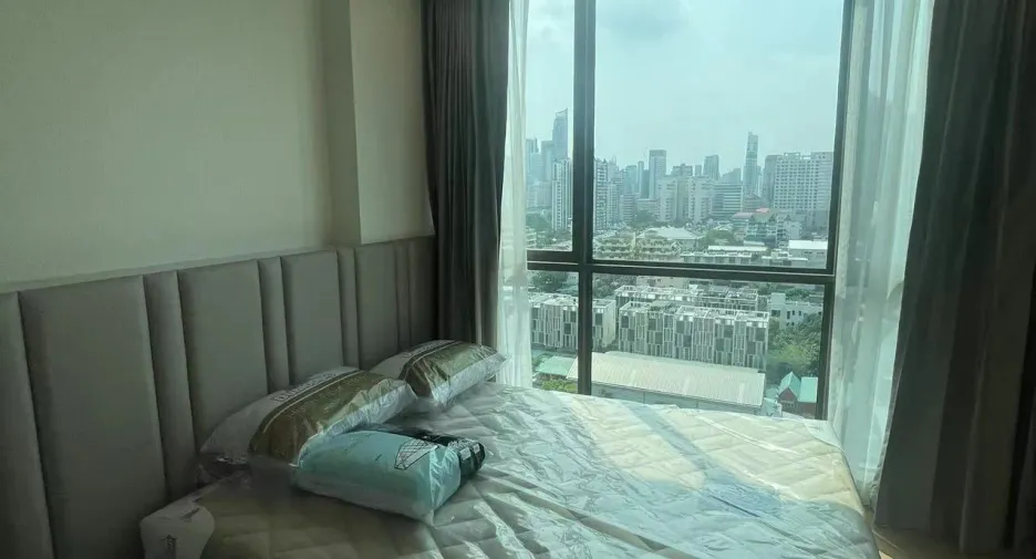 For rent 1 bed condo in Watthana, Bangkok