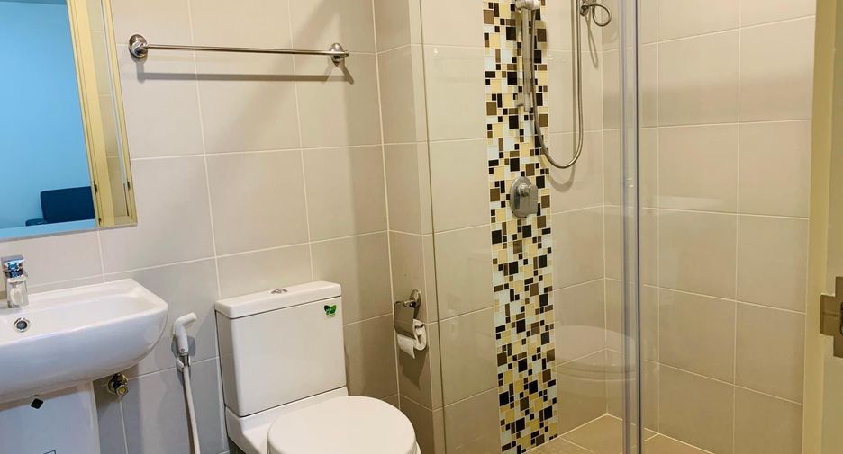 For rent 1 bed condo in Huai Khwang, Bangkok