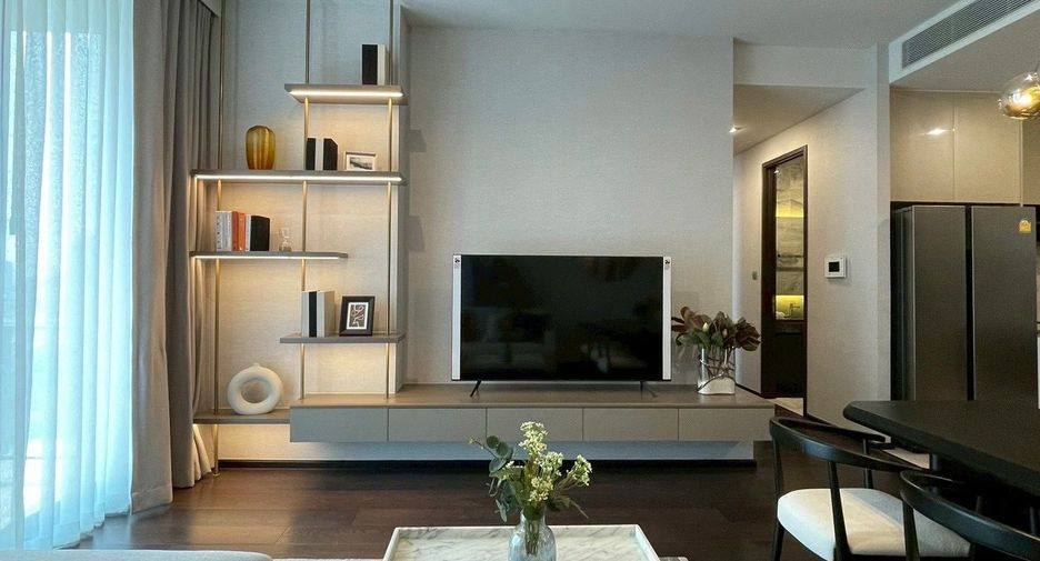 Condo en alquiler de 3 habitaciones en Khlong Toei, Bangkok