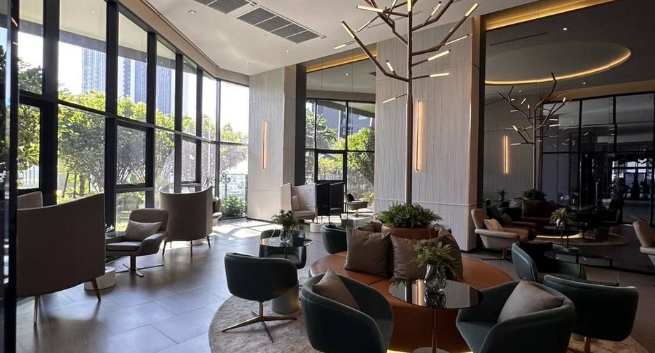 For rent 2 bedrooms condo in Khlong Toei, Bangkok