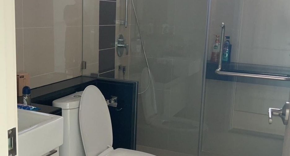 For rent 2 ベッドルーム condo in Yan Nawa, Bangkok