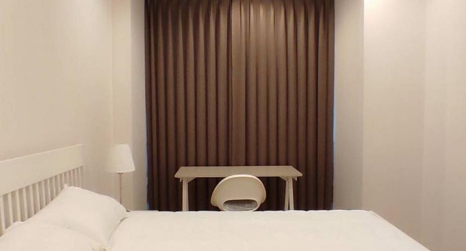 For rent 2 ベッドルーム condo in Yan Nawa, Bangkok
