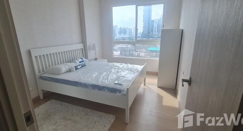 For rent 2 ベッドルーム condo in Yan Nawa, Bangkok