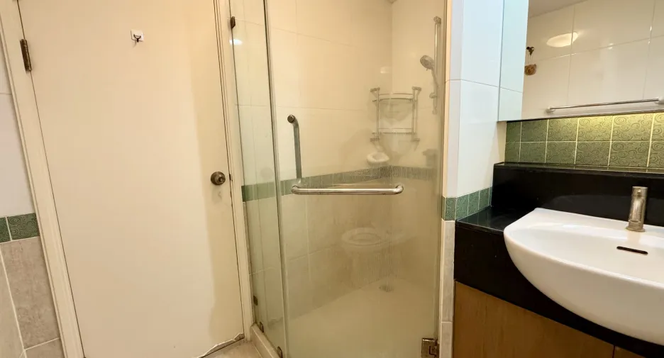 For rent 1 bed condo in Bang Na, Bangkok
