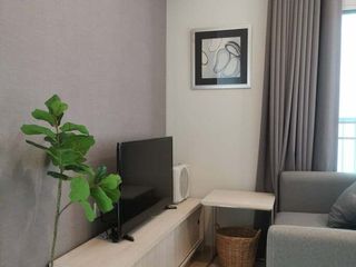 For rent 2 bedrooms condo in Huai Khwang, Bangkok