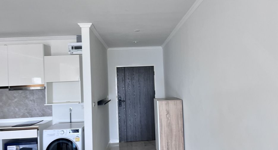 For rent 2 bedrooms condo in Sathon, Bangkok