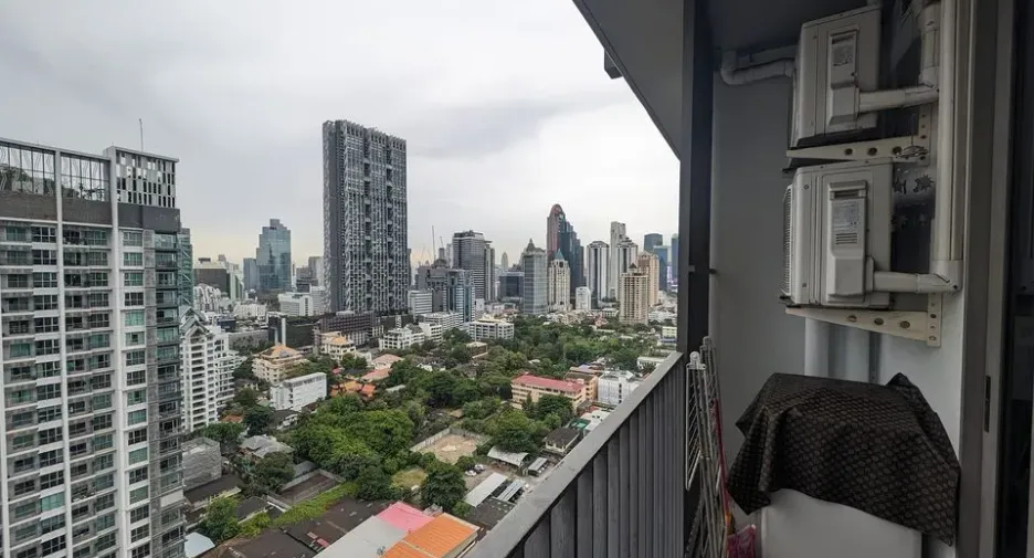 For rent 1 bed condo in Sathon, Bangkok