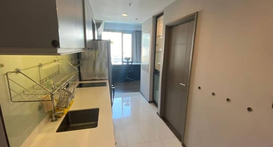 For rent 1 bed condo in Watthana, Bangkok