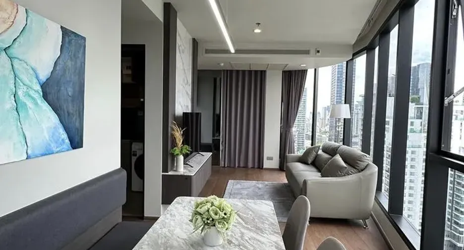 For rent 2 bedrooms condo in Khlong Toei, Bangkok