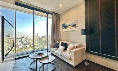 For rent 2 bedrooms condo in Khlong Toei, Bangkok