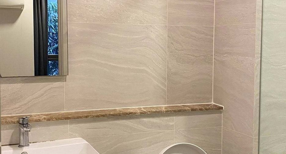 For rent 1 Beds condo in Khlong Toei, Bangkok