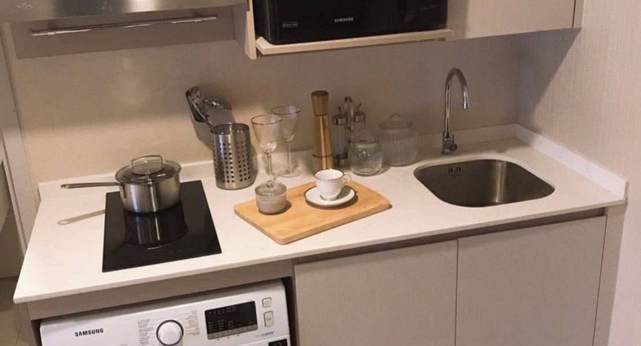 Wohnung zur Miete mit 1 Zimmer in Sathon, Bangkok