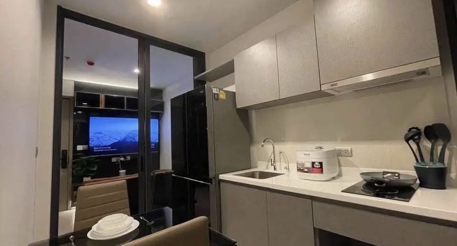 For rent 1 bed condo in Huai Khwang, Bangkok