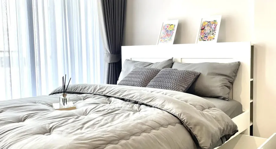 For rent studio condo in Bang Rak, Bangkok