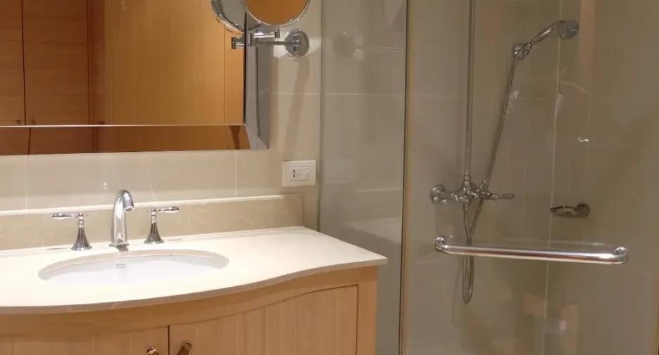 Wohnung zur Miete mit 2 Zimmer in Sathon, Bangkok