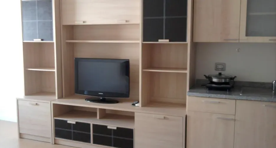 For rent studio condo in Khlong Toei, Bangkok