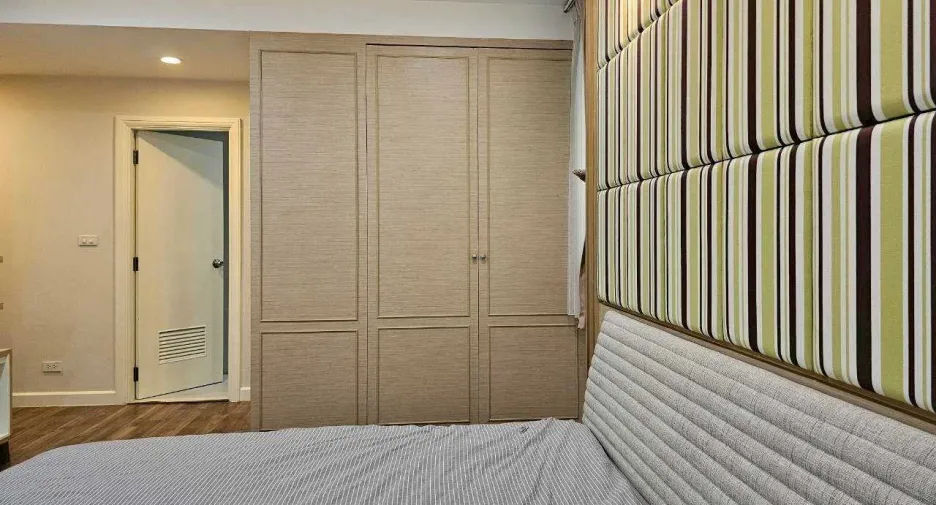 Condo en alquiler de 2 habitaciones en Pathum Wan, Bangkok