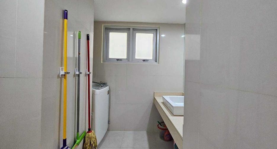 Condo en alquiler de 2 habitaciones en Pathum Wan, Bangkok