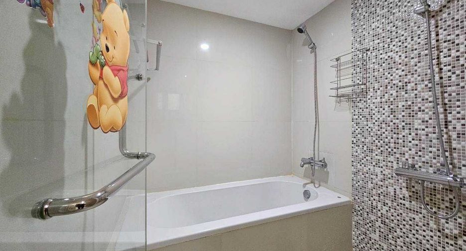 Condo en alquiler de 2 habitaciones en Pathum Wan, Bangkok