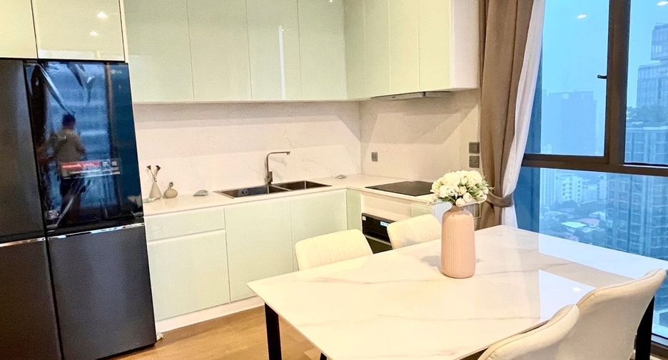 For rent 2 bedrooms condo in Watthana, Bangkok