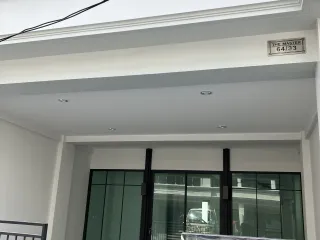 出租 办公室 在 Prawet, 曼谷