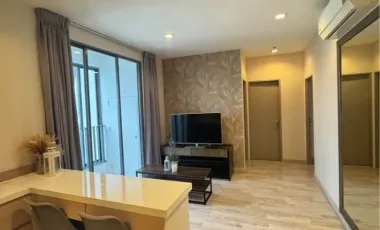 À louer 2 chambres condo à Phra Khanong, Bangkok
