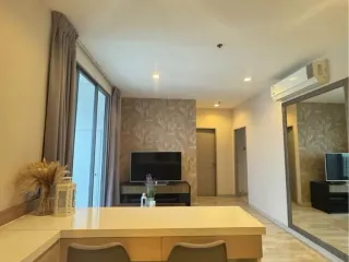À louer 2 chambres condo à Phra Khanong, Bangkok