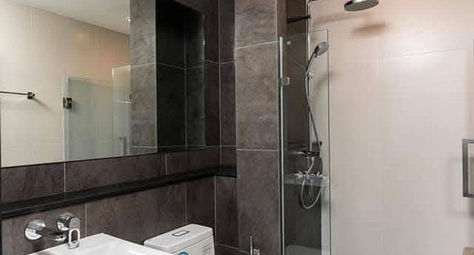 For rent 1 bed condo in Bang Phlat, Bangkok