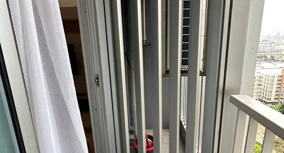 For rent 1 bed condo in Phra Khanong, Bangkok