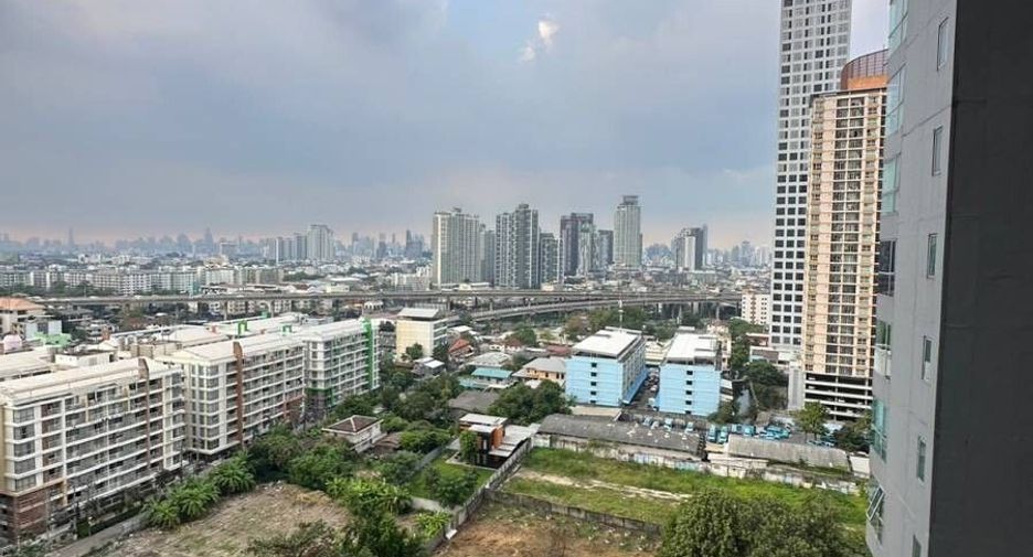 Wohnung zur Miete mit 1 Zimmer in Phra Khanong, Bangkok