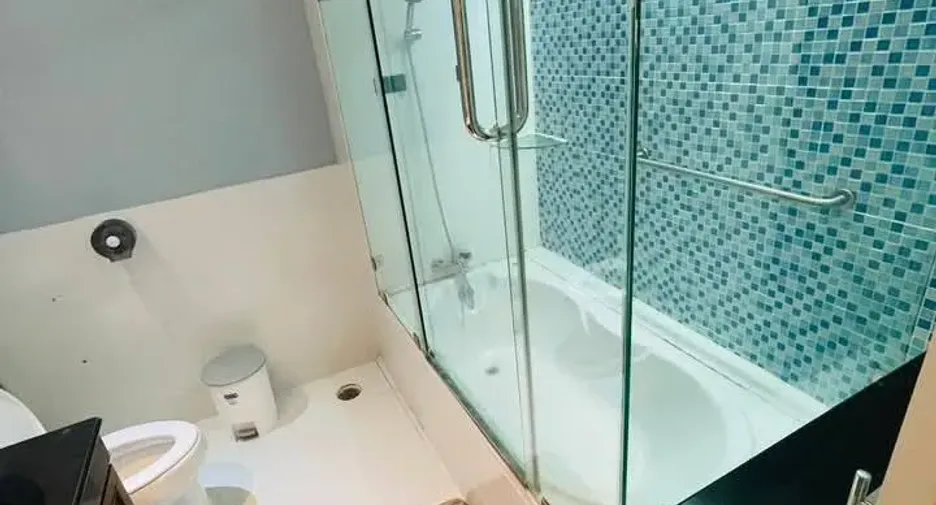 Wohnung zur Miete mit 2 Zimmer in Phra Khanong, Bangkok
