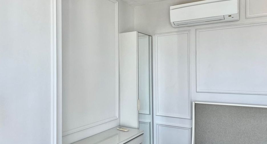 For rent 2 ベッドルーム condo in Watthana, Bangkok
