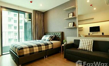 Condo en alquiler de estudio en Bang Rak, Bangkok