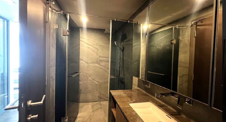 For rent 1 bed condo in Ratchathewi, Bangkok