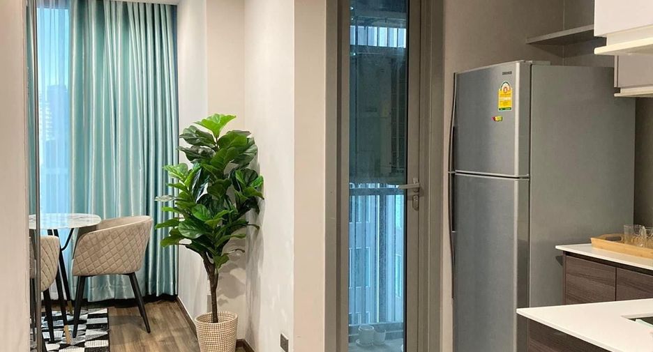 For rent 1 bed condo in Watthana, Bangkok