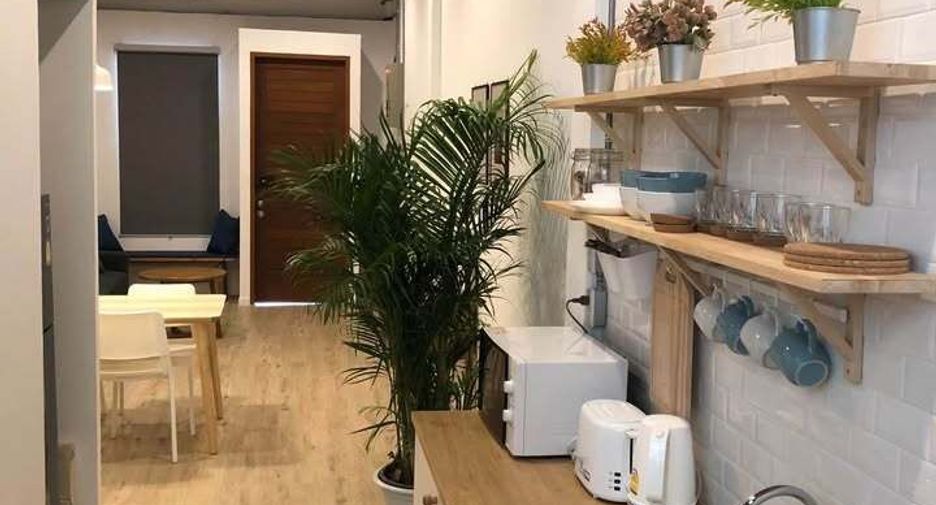 For rent 2 bedrooms house in Phra Nakhon, Bangkok