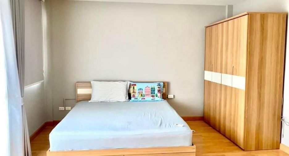 Reihenhaus zur Miete mit 3 Zimmer in Bang Khen, Bangkok