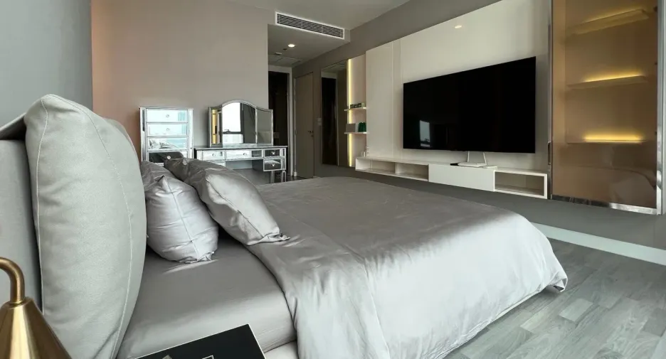 Wohnung zur Miete mit 2 Zimmer in Khlong San, Bangkok