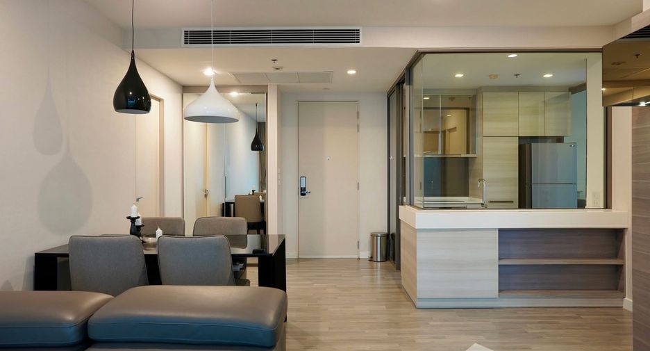 Wohnung zur Miete mit 2 Zimmer in Khlong San, Bangkok