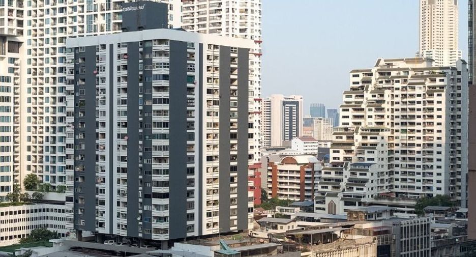 For rent 1 bed condo in Ratchathewi, Bangkok