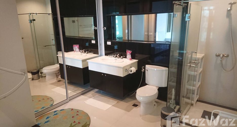 For rent 1 bed condo in Pathum Wan, Bangkok