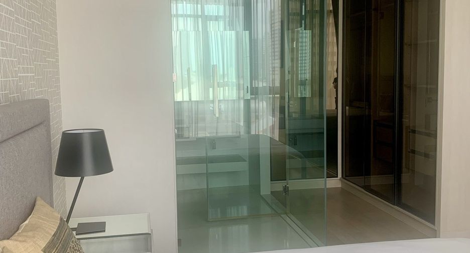 À louer 2 chambres condo à Khlong Toei, Bangkok
