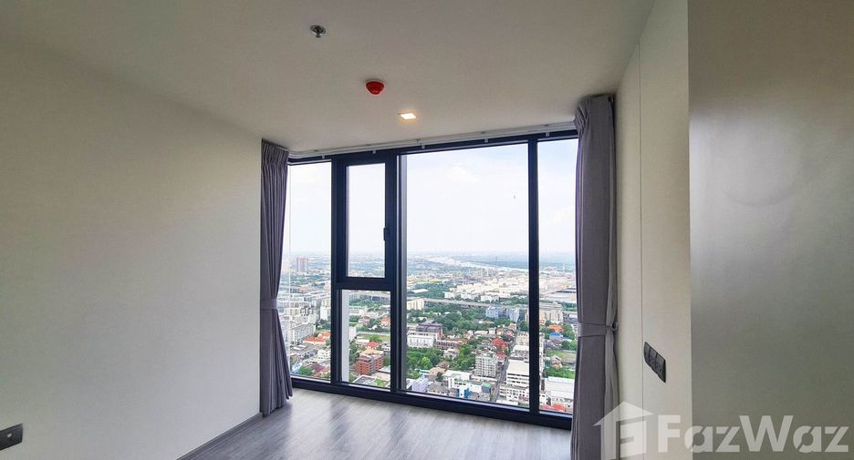 For rent 2 bedrooms condo in Phra Khanong, Bangkok