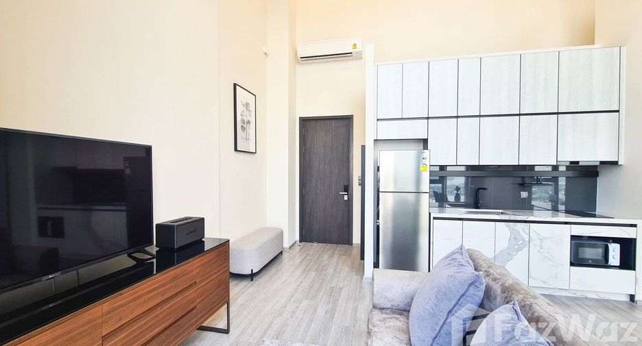 For rent 2 bedrooms condo in Phra Khanong, Bangkok