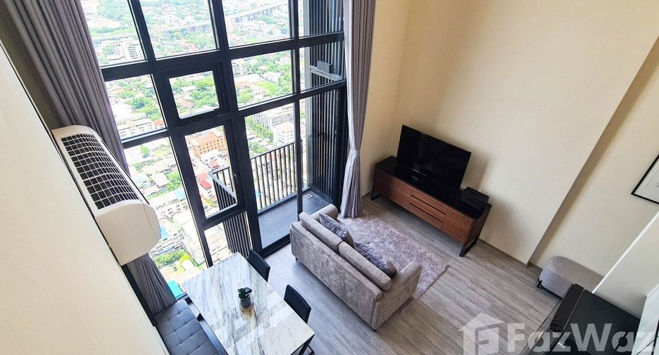 For rent 2 bedrooms condo in Phra Khanong, Bangkok