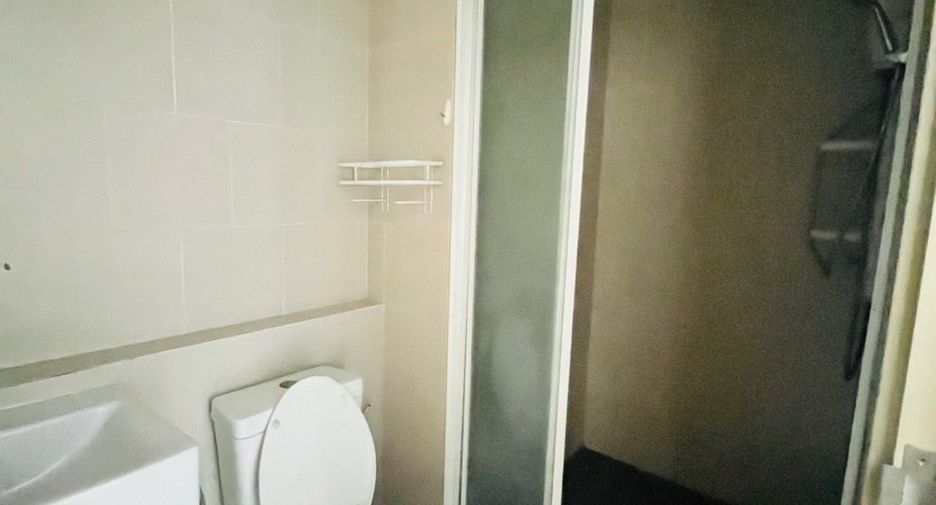 For rent 1 bed condo in Bang Kapi, Bangkok